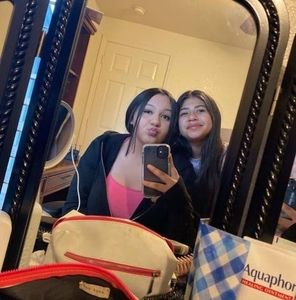 Meet your Posher, Aileen